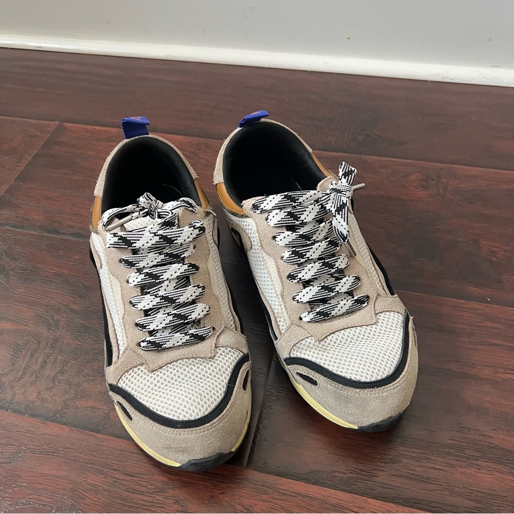 Sandro Women’s frame sneakers (size 7)